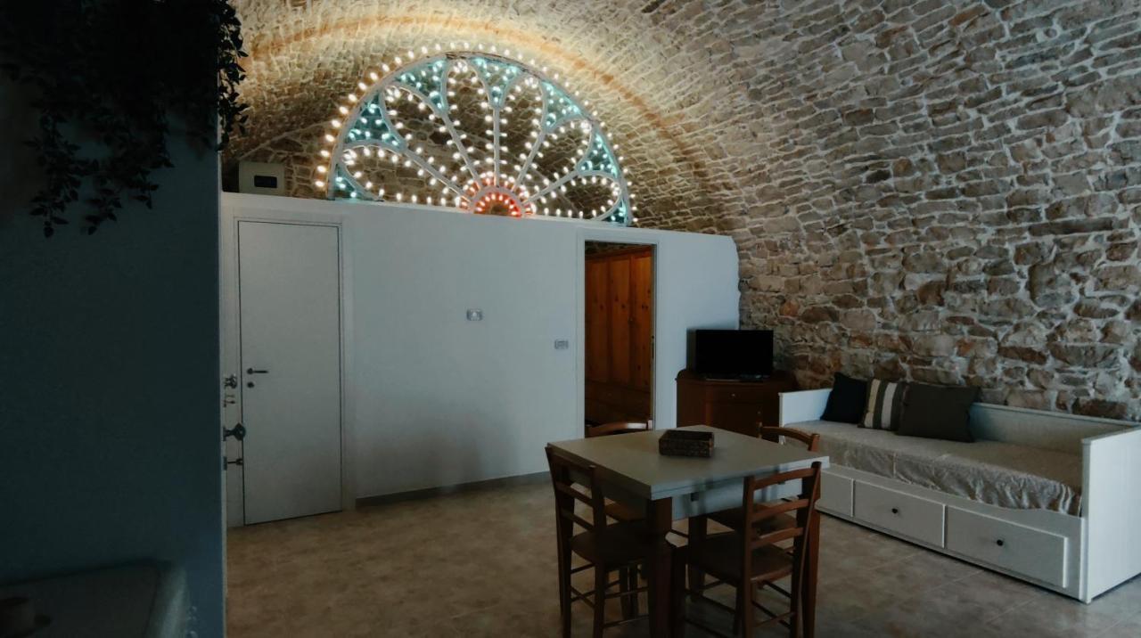 Апартаменти Pietraviva Housing Мольфетта Екстер'єр фото